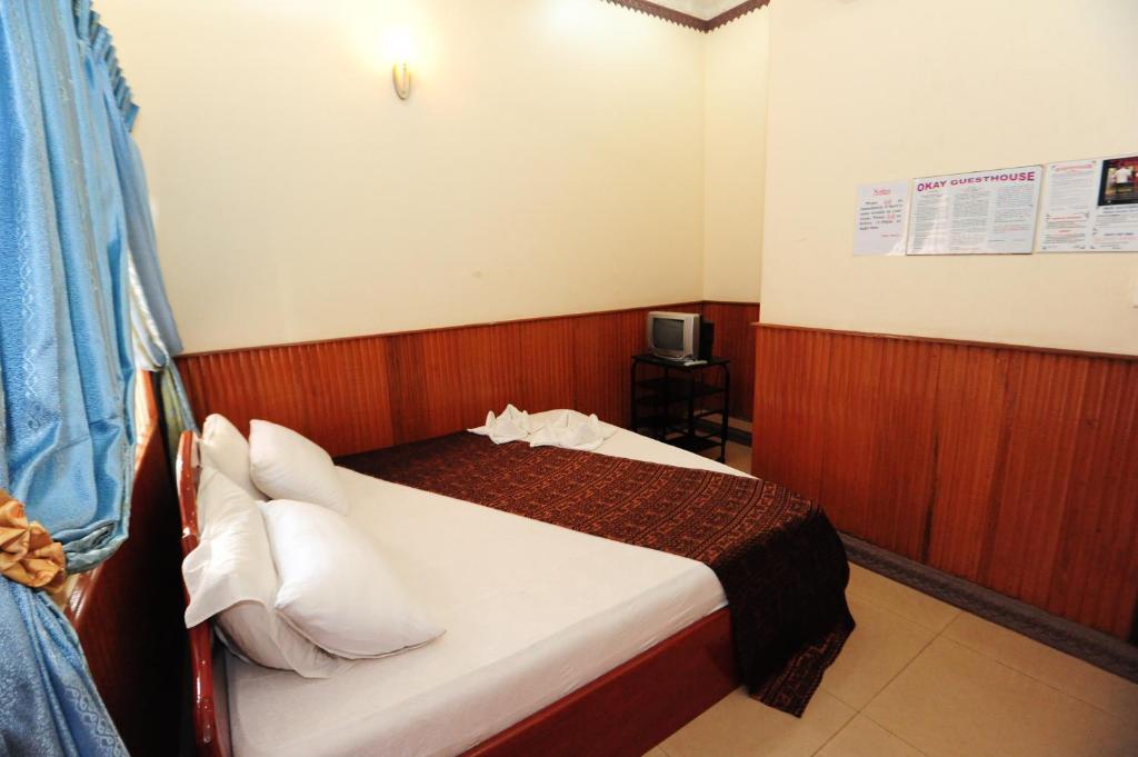 Okay Guesthouse Phnom Penh Zimmer foto